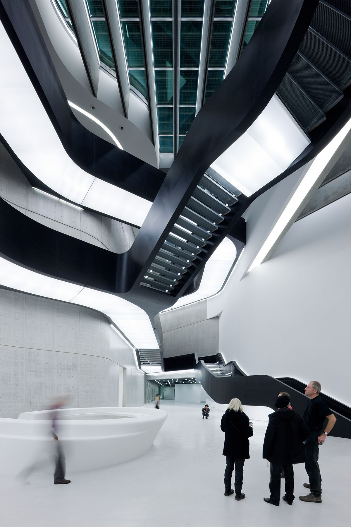 Zaha Hadid receives 2016 Royal Gold Medal