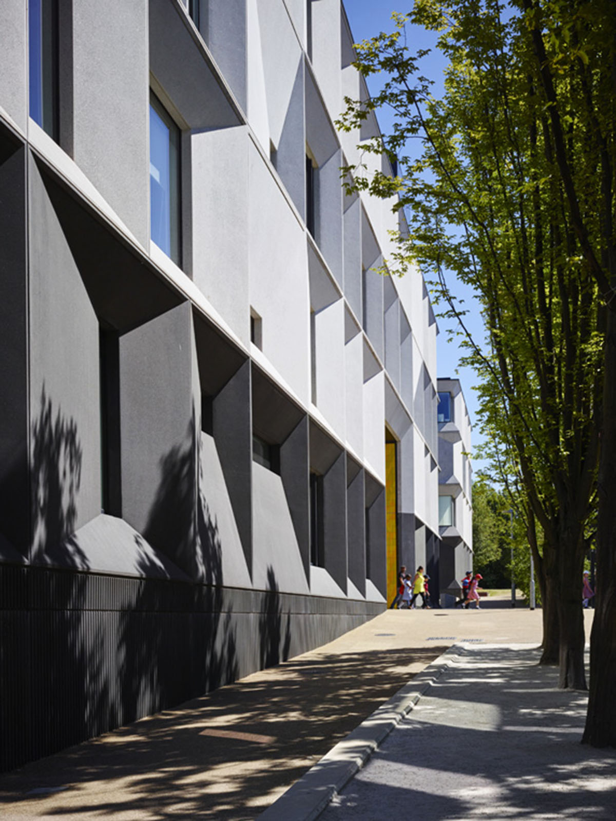 Burntwood School by Allford Hall Monaghan Morris wins RIBA Stirling Prize 2015