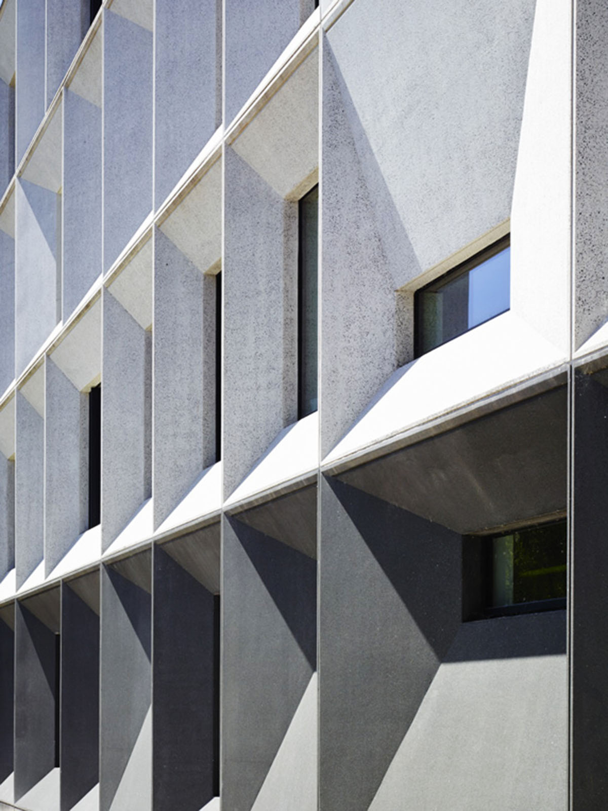Burntwood School by Allford Hall Monaghan Morris wins RIBA Stirling Prize 2015