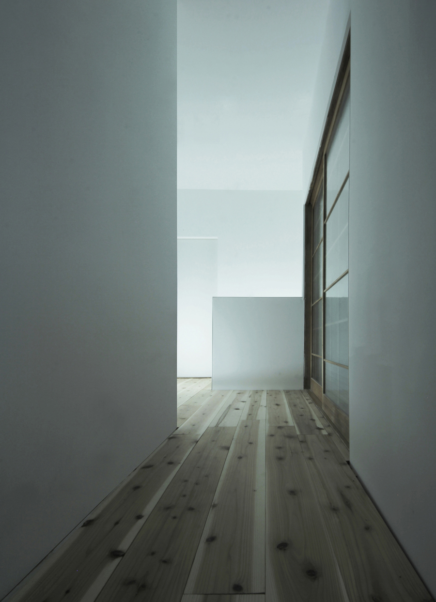 Jun Murata designed a house for installation:Pure simplicity reiterates itself