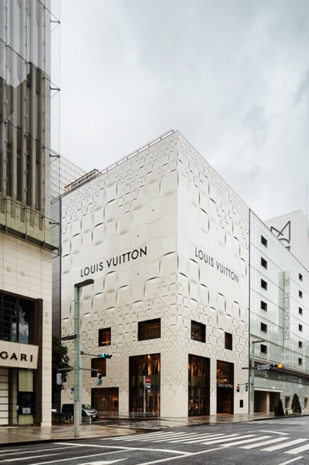 The new façade of Louis Vuitton Matsuya Ginza is inspired by the