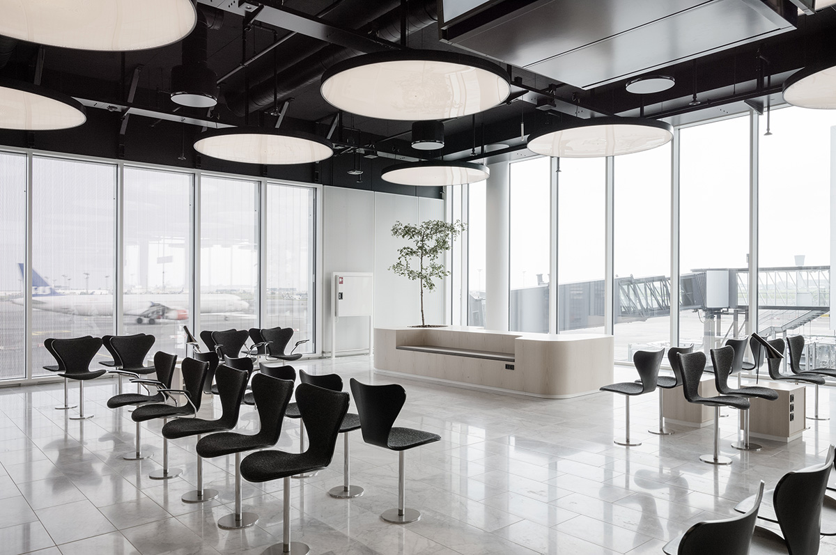 Copenhagen Airport ready to welcome the world’s largest passenger airliner,the Airbus A380 to Denmark