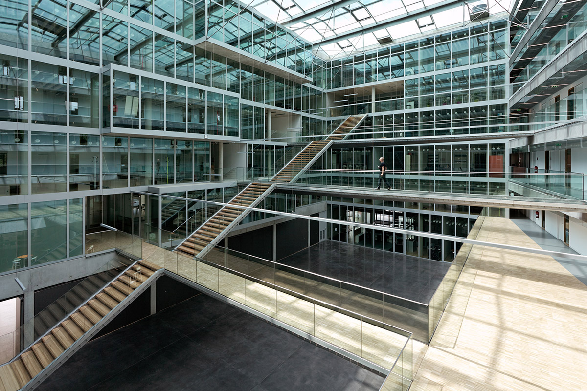 Dietmar Feichtinger Architects completed Headquarter Lille Métropole Habitat in Tourcoing, France