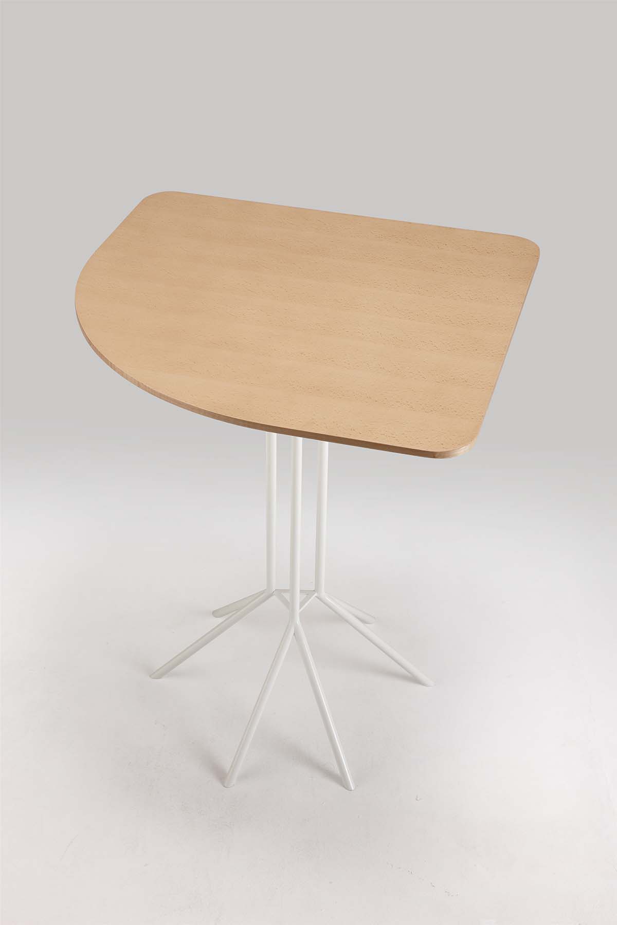 Lukstudio&rsquo;s &rsquo;The Tree Project&rsquo; transforms the spatial obstacle into a sculptural space