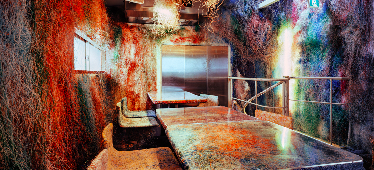 Kengo Kuma’s Yakitori bar made of recycled materials in Tokyo