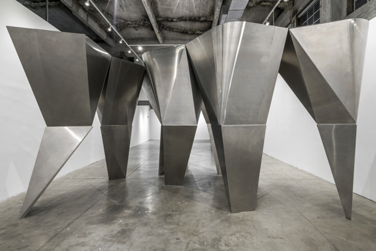 ’’En Pointe’’ by Heather Roberge underscores the historical and spatial significance of dynamic space