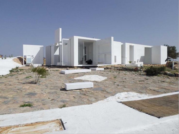 Accommodating flexibility and Moroccan traditions