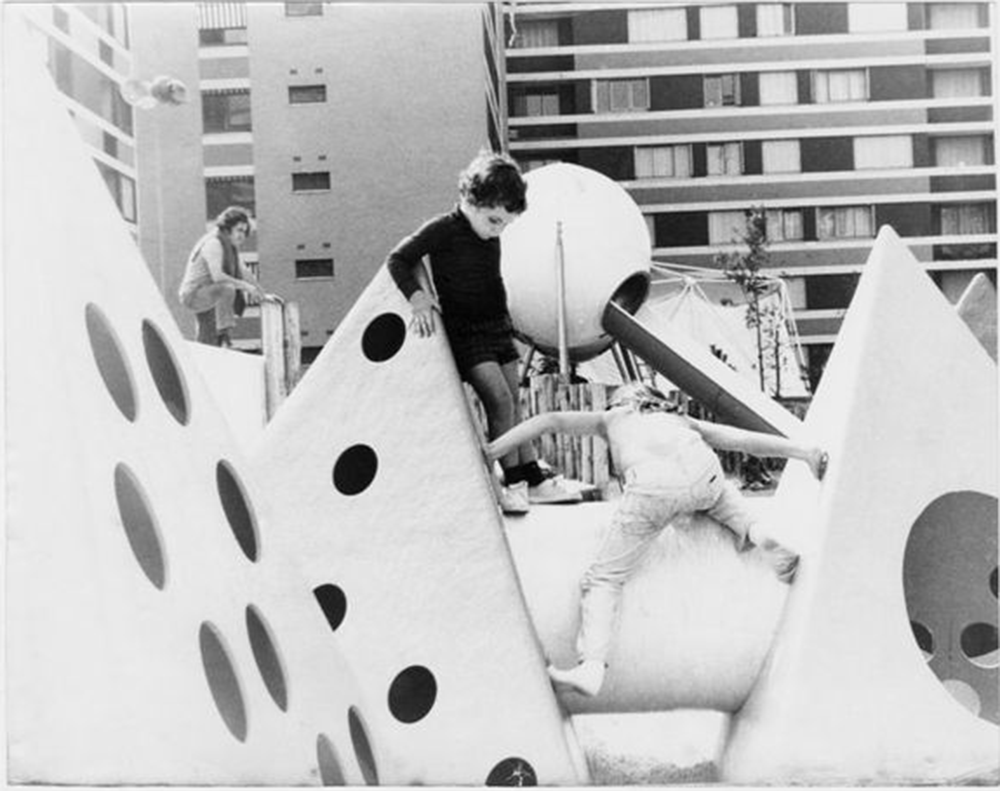 Graham Foundation announced its 2015 grants to individuals