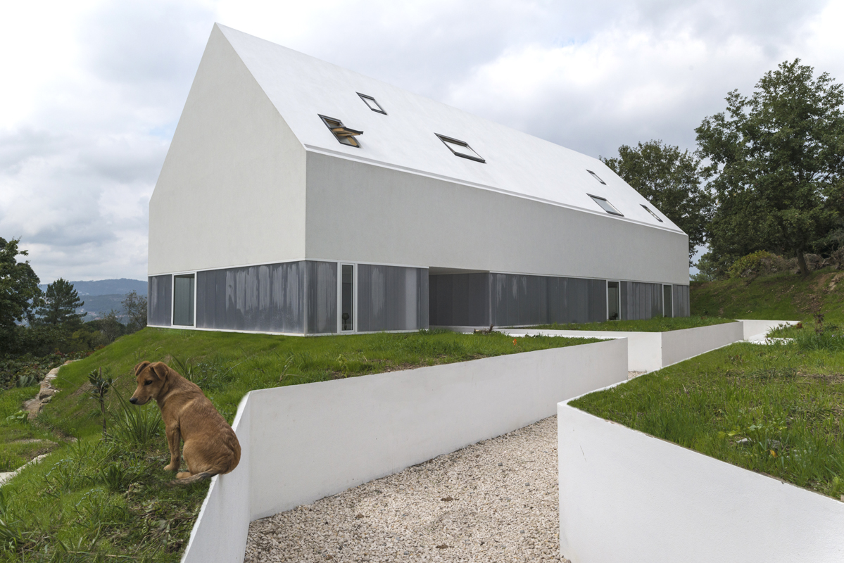 White Wolf Hotel by AND-RE