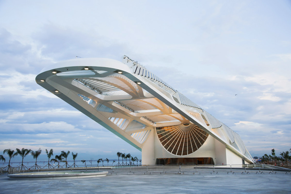 Santiago Calatrava’s Museum of Tomorrow opened in Rio de Janeiro