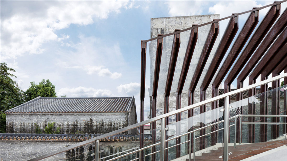 ADARC Associates completed Foshan New City Village Walkway Bridge in China