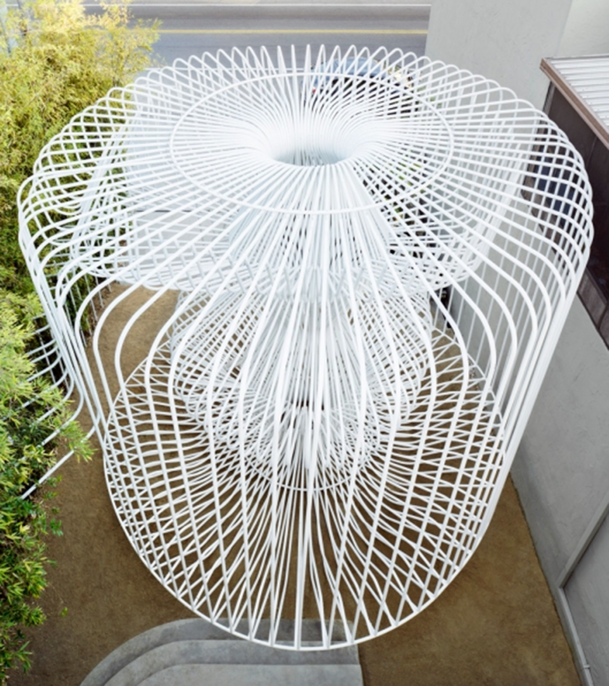 La Cage aux Folles invites all of you to a &rsquo;&rsquo;playful structure&rsquo;&rsquo; in any place