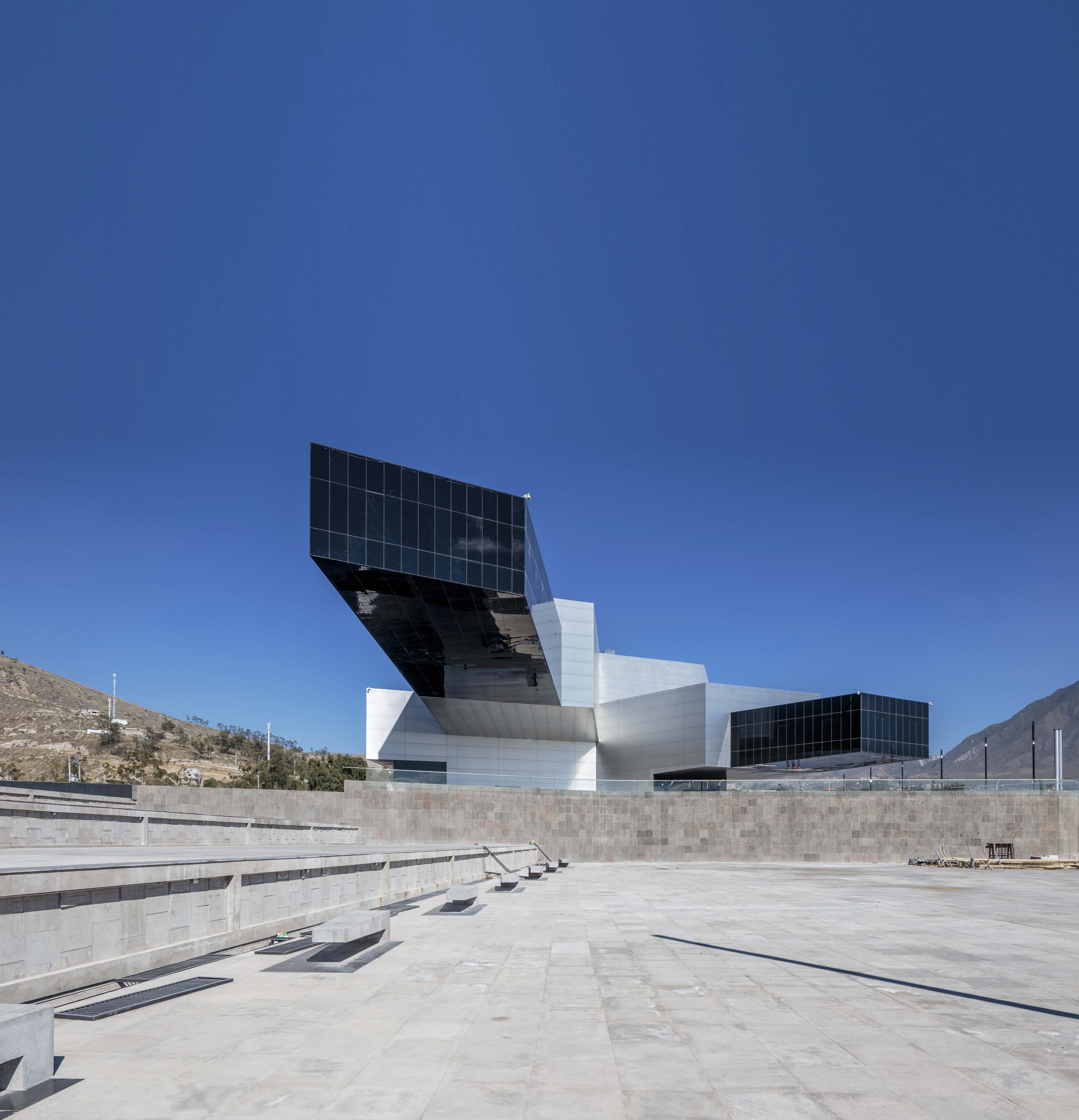 UNASUR General Secretary Headquarters by Diego Guayasamin Arquitectos
