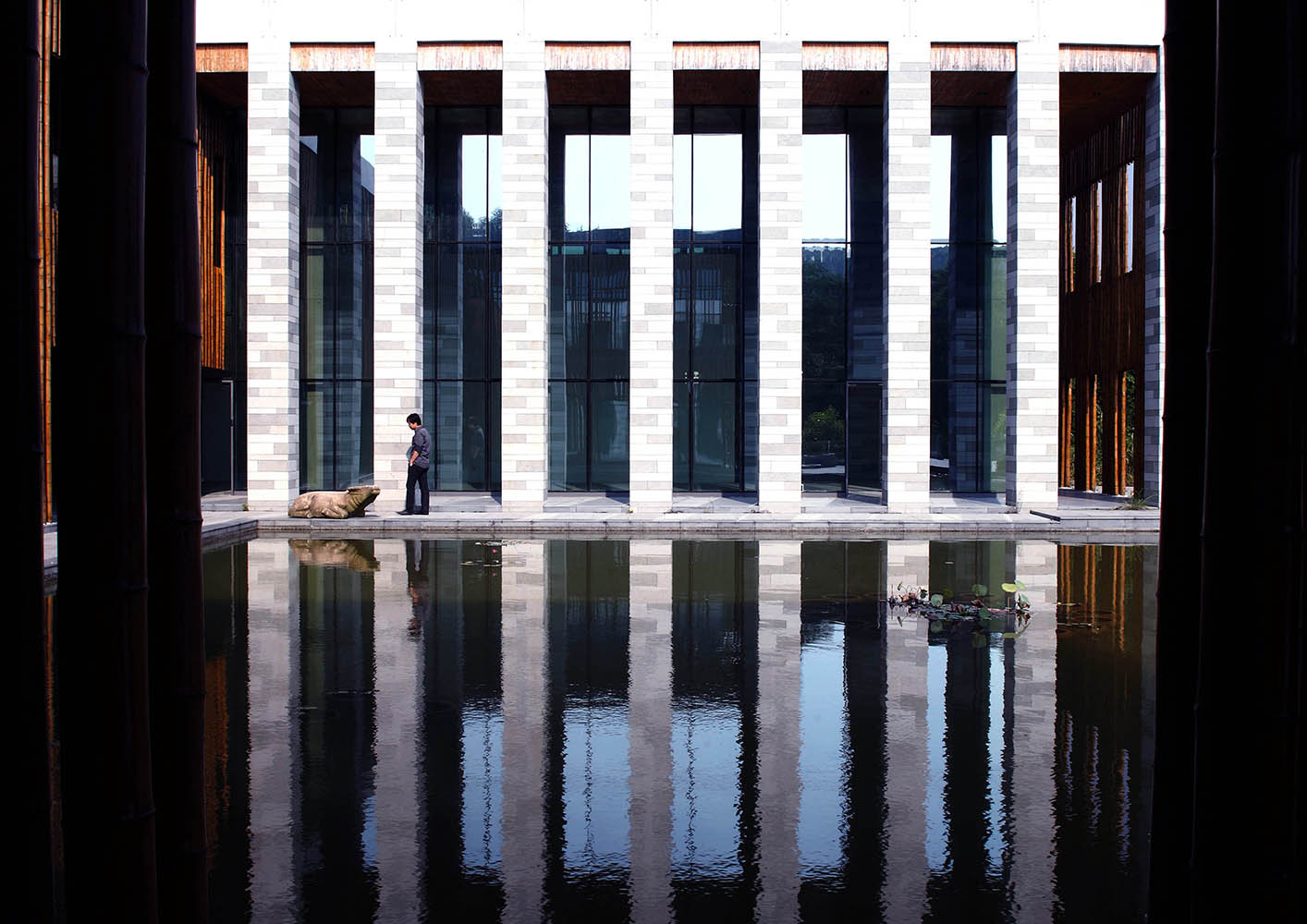 Luofu Shan Shui Museum shows the best use of materiality in its outer skin