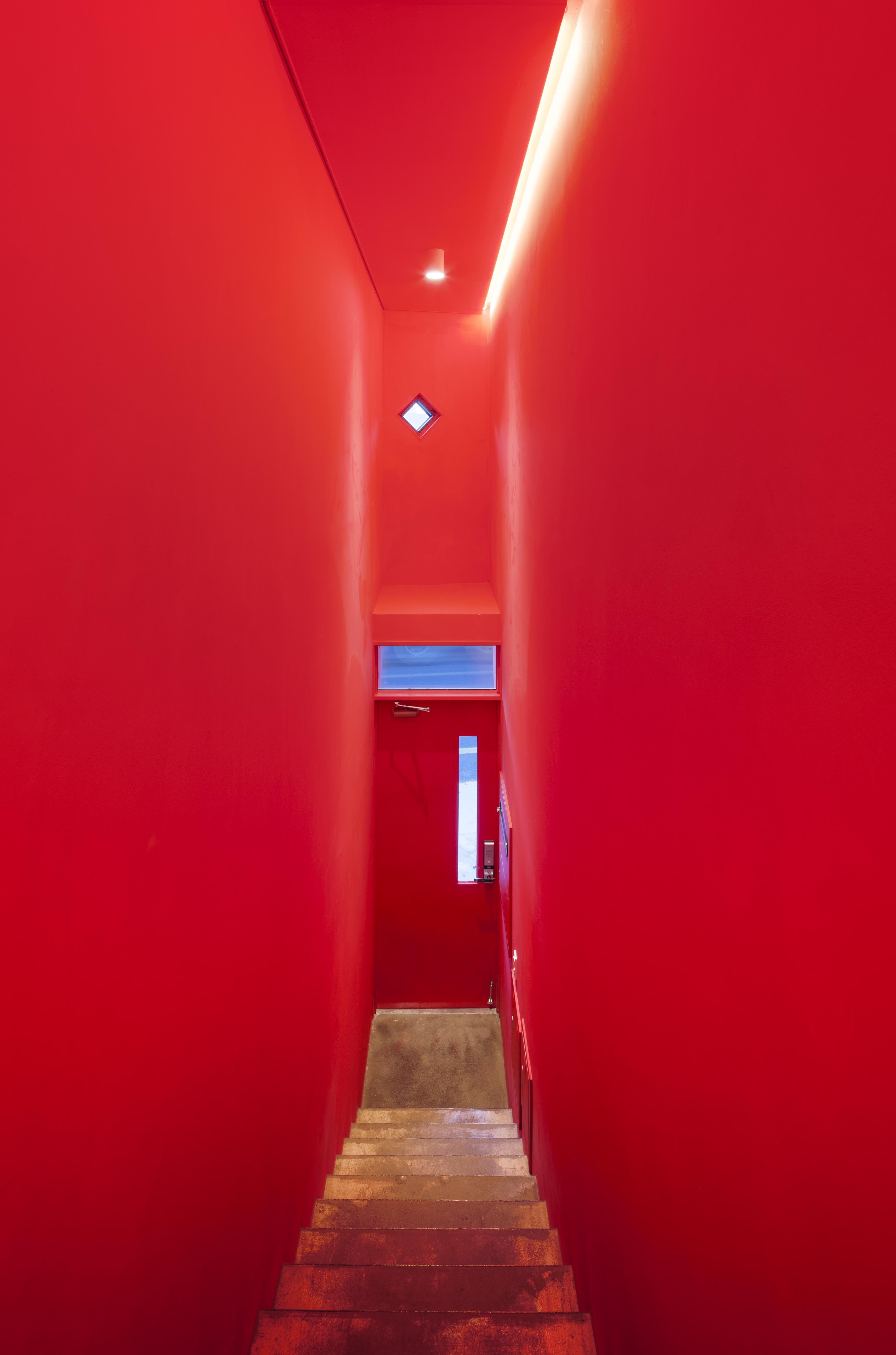 MoonHoon&rsquo;s new project Go.mir Guest House looks like a dragon