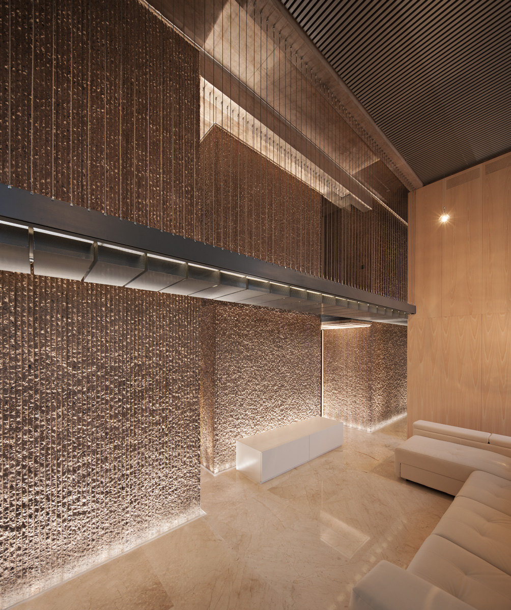 Fuensanta House:A House Between Party Walls by Muka Arquitectura