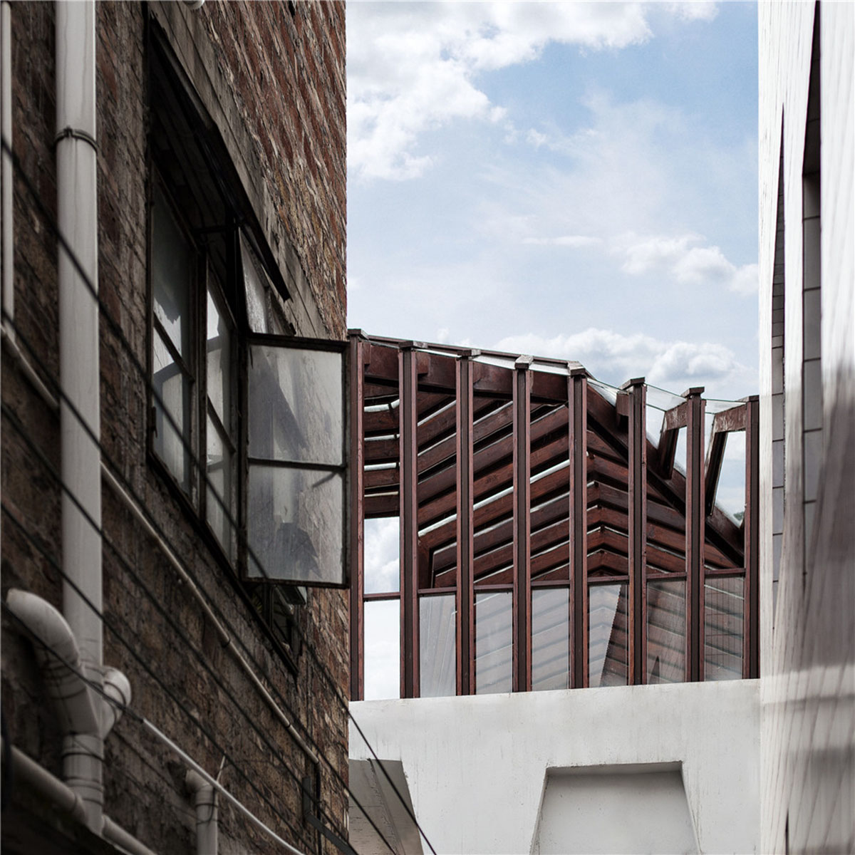 ADARC Associates completed Foshan New City Village Walkway Bridge in China