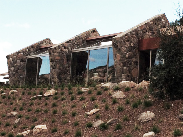 Spanish Architect Builds the Napa Valley Vernacular