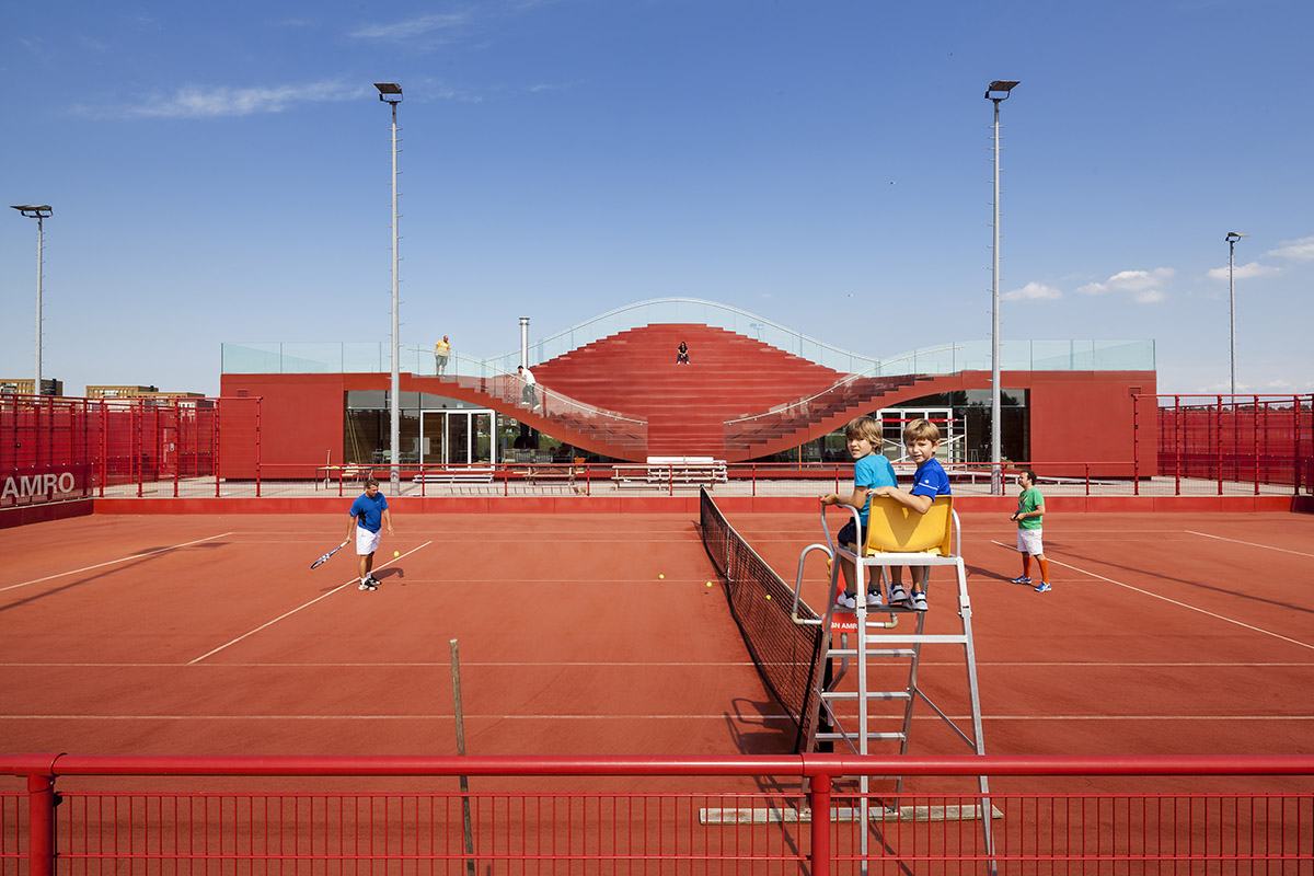 MVRDV completed its new hot-stop &rsquo;&rsquo;IJburg Tennis Club&rsquo;&rsquo; in Amsterdam