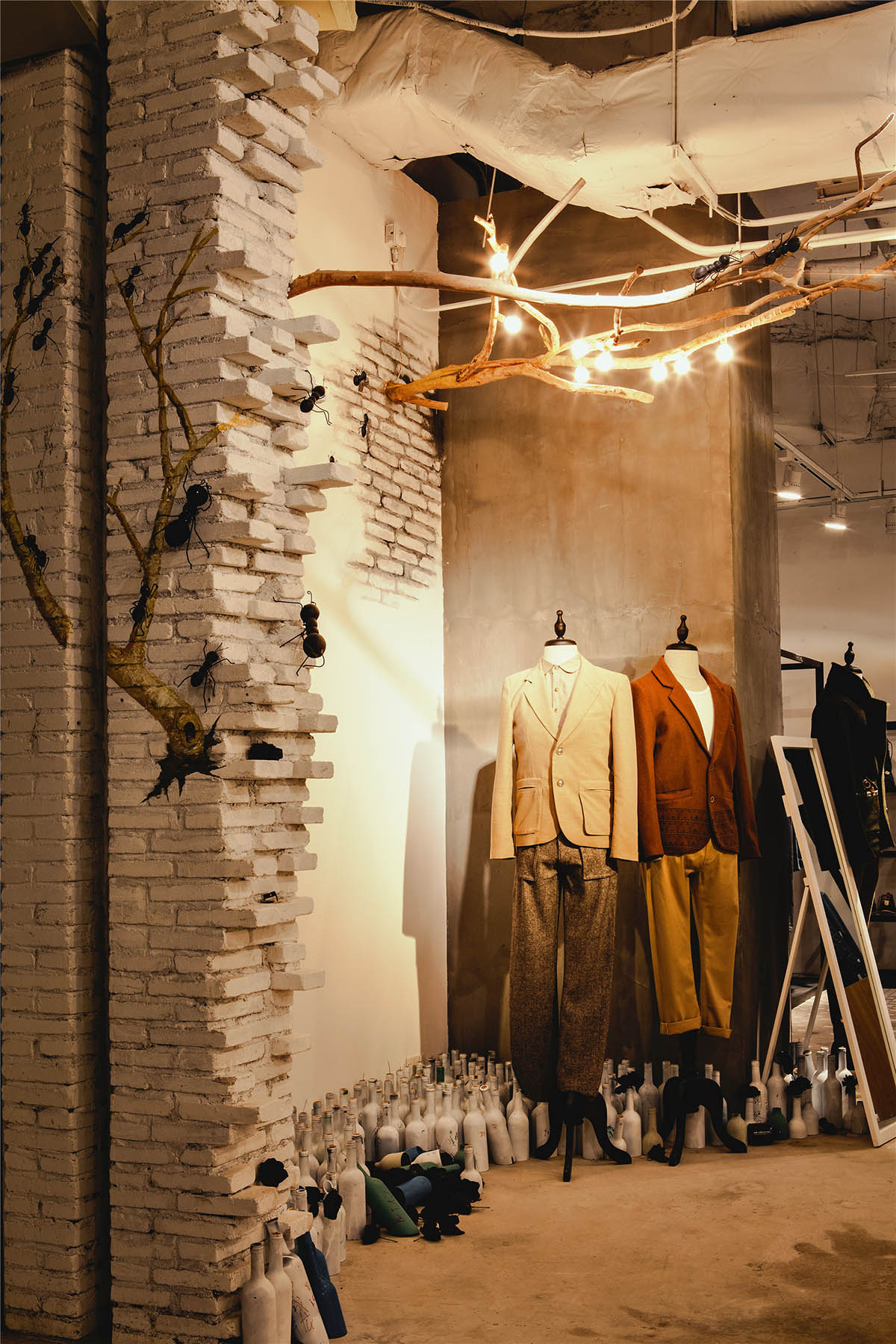 Bloom Design completes China’s first Fashion Flagship Store that is wrapped up with basic materials