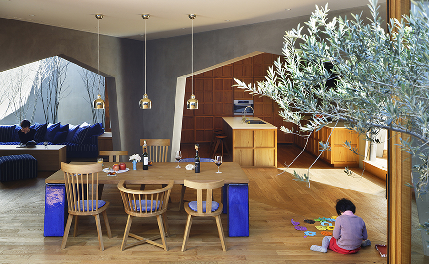 Hexagon Shape Graz provides maximum areas for car showroom by Hiroshi Nakamura&NAP