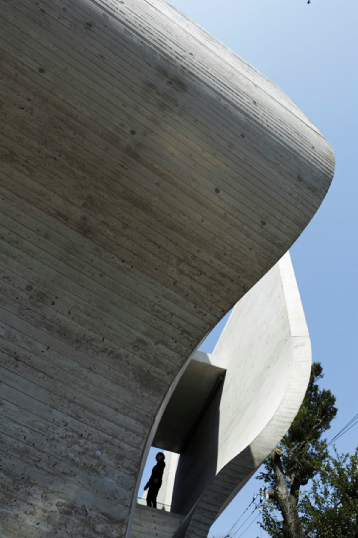 Breeze creates a &rsquo;&rsquo;private beach effect&rsquo;&rsquo; that becomes the scenery rock cave of surrounding