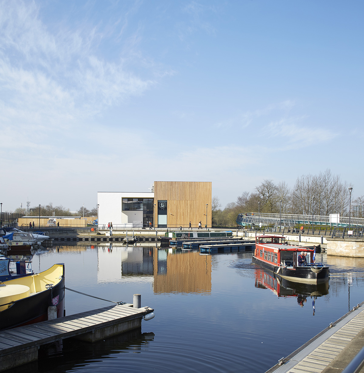 walters-cohen-architects-completed-the-lairdsland-primary-school-in