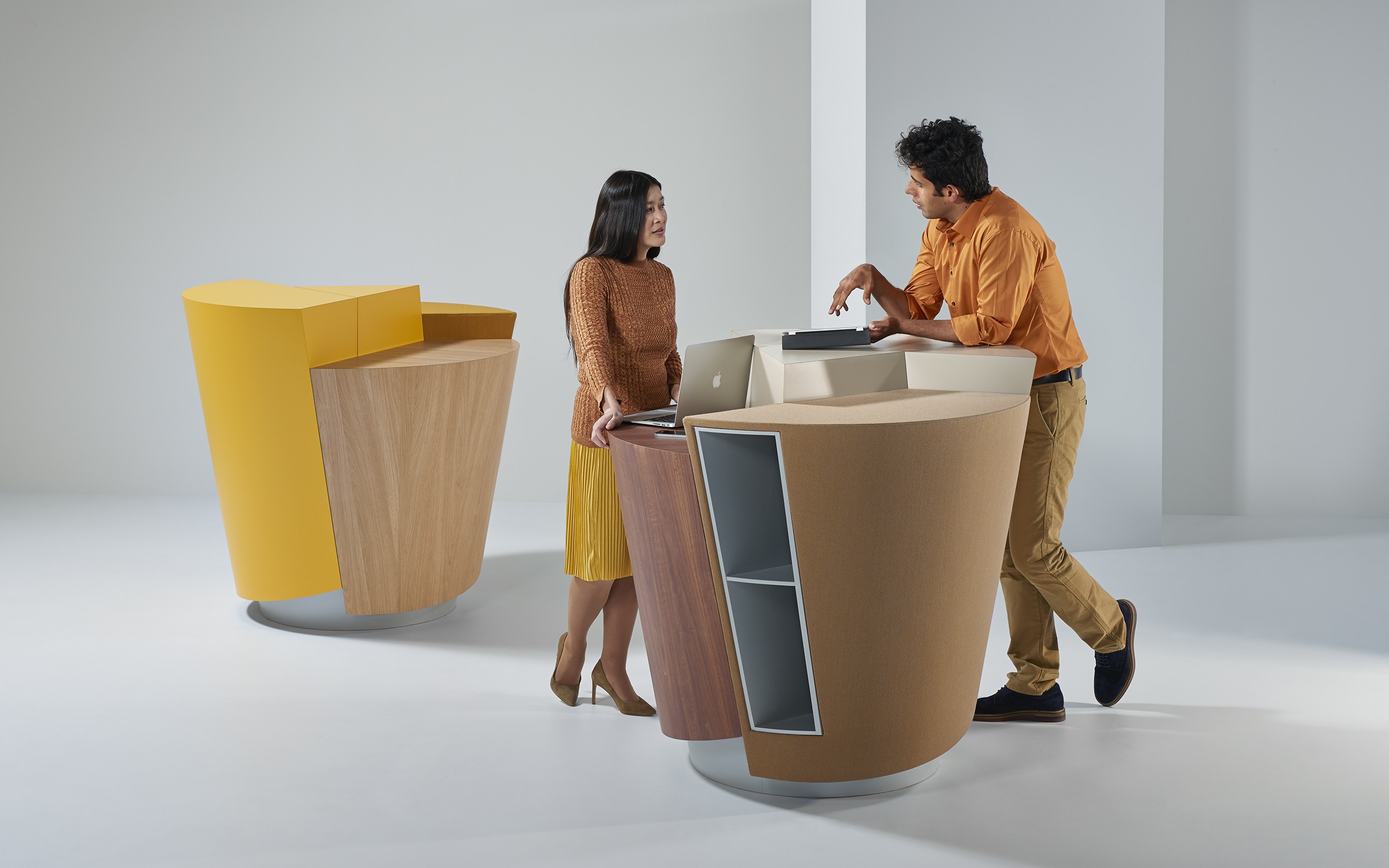 Ben van Berkel / UNStudio launches new interactive StandTable
