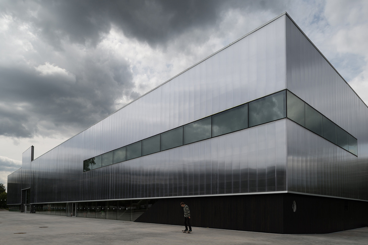 Yuri Palmin revealed new images of OMA’s Garage Museum of Contemporary Art in Moscow