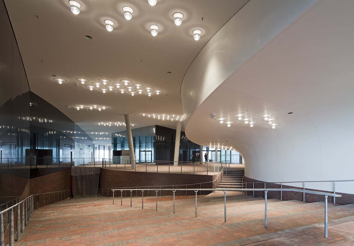 Herzog&de Meuron’s ’’Elbphilharmonie Hamburg’’ will be opened on January 11, 2017