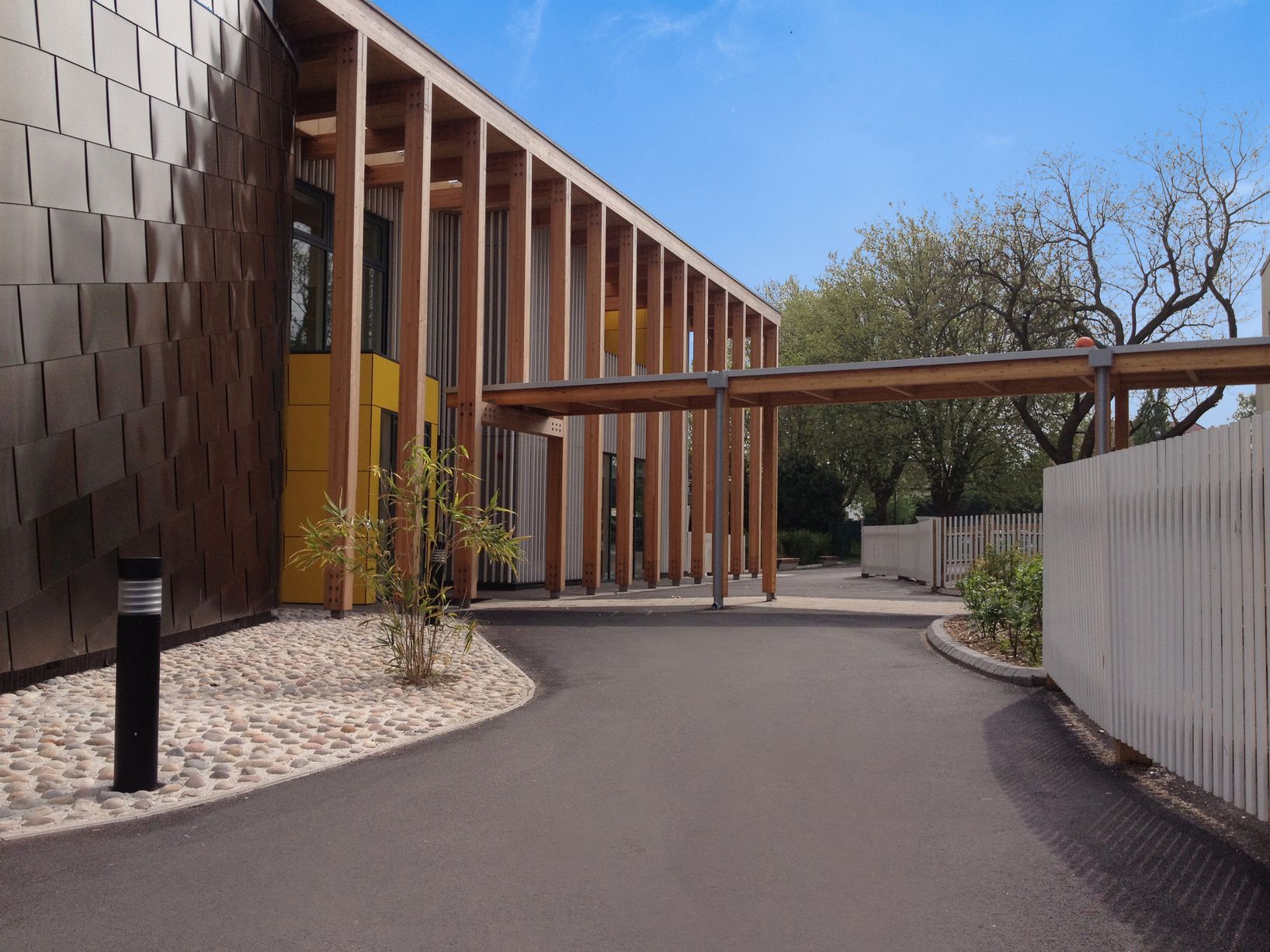 Expansion at Ravenor Primary in Greenford by Seymour Harris Architecture won RIBA Award
