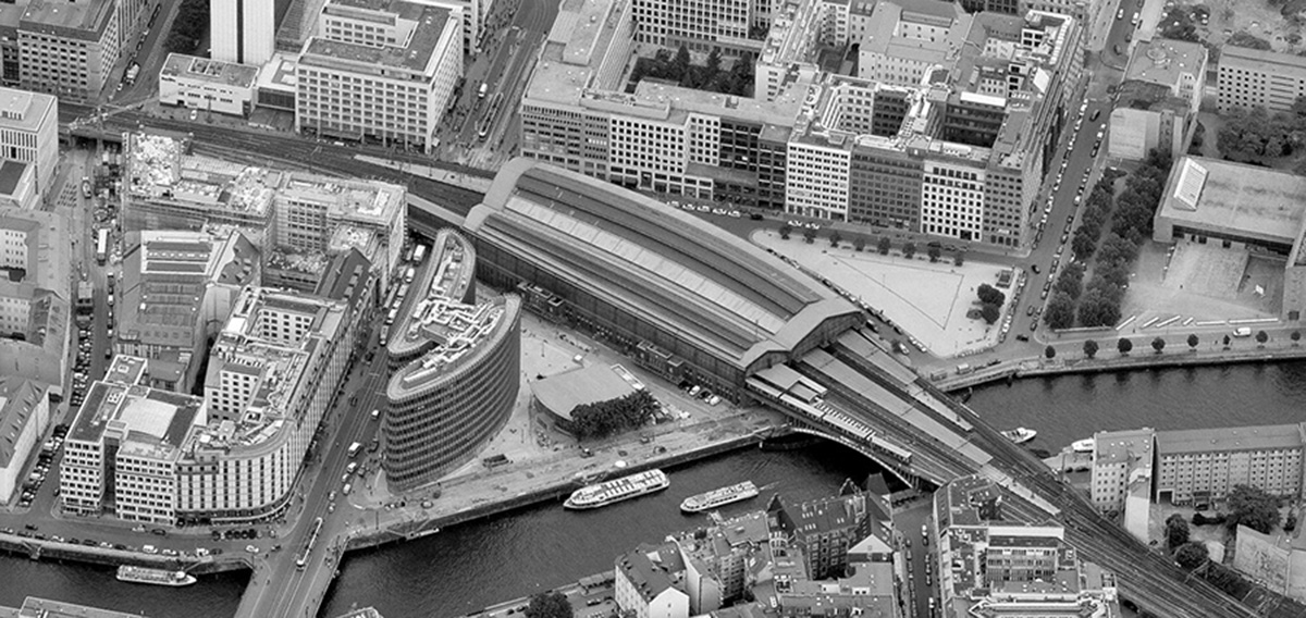 Arseni Timofejev explores new urban identity in Friedrichstraße, Berlin