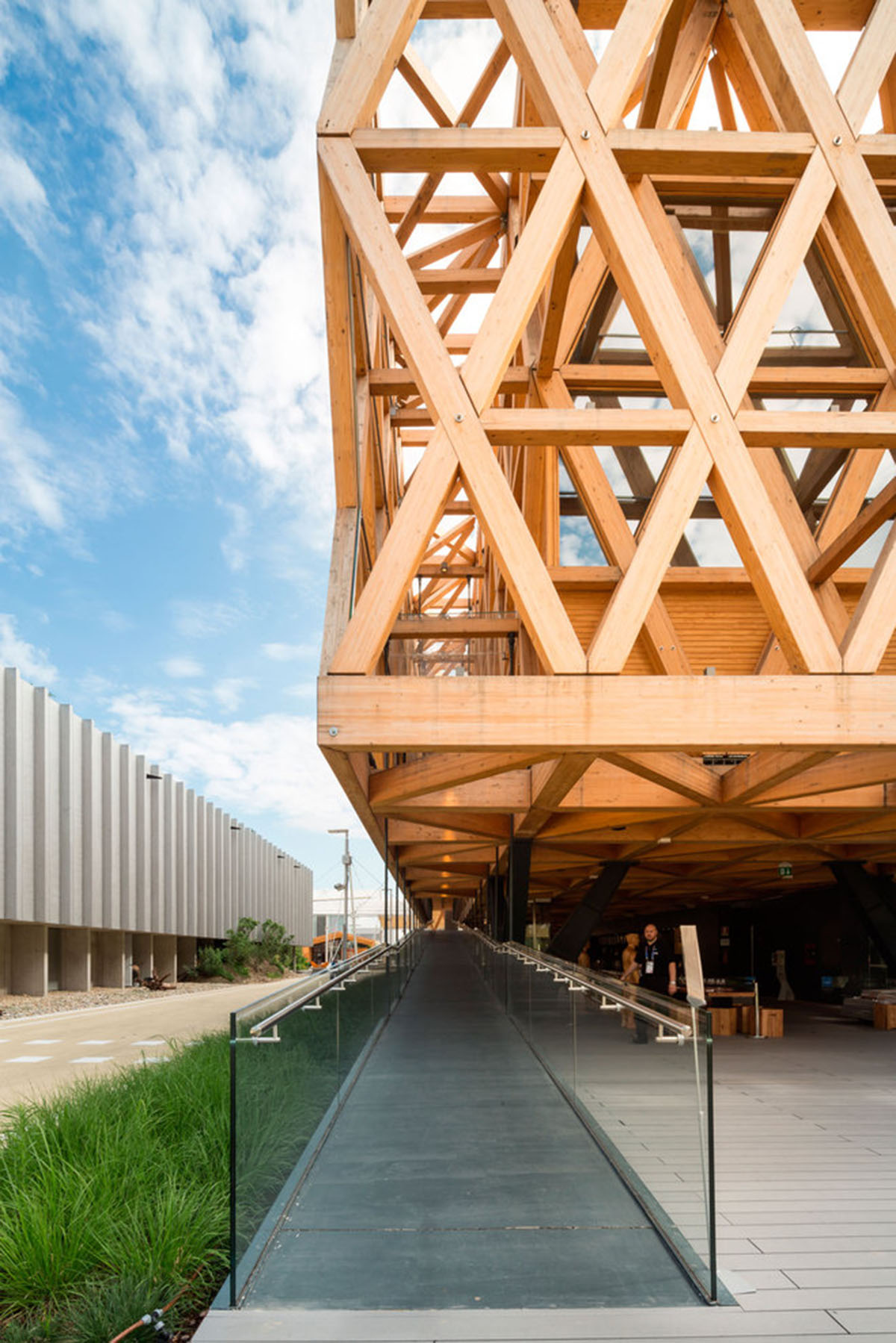 Undurraga Devés Arquitects designed a fully-structural framework for Chilean Pavilion - Expo Milano