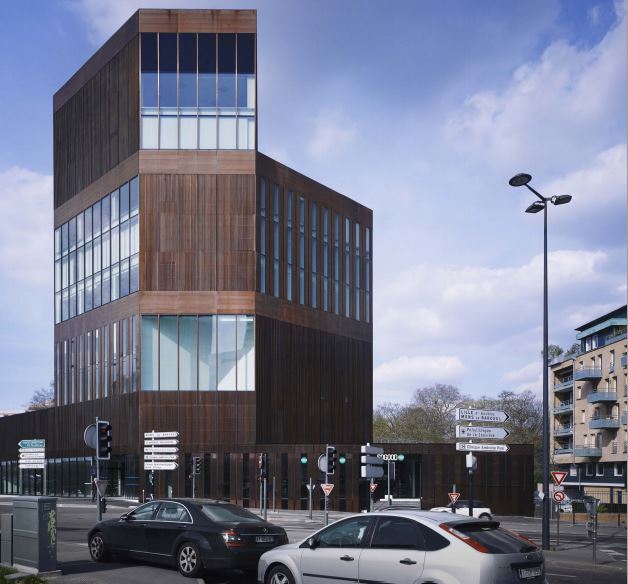 The new Euravenir tower in Lille