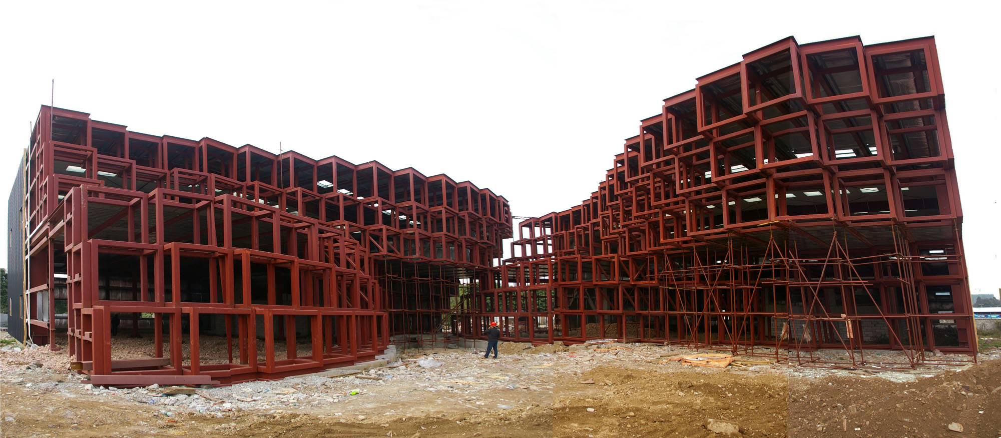 Heatherwick studio designs design studio&exhibition space for the Chinese fashion brand Tangy