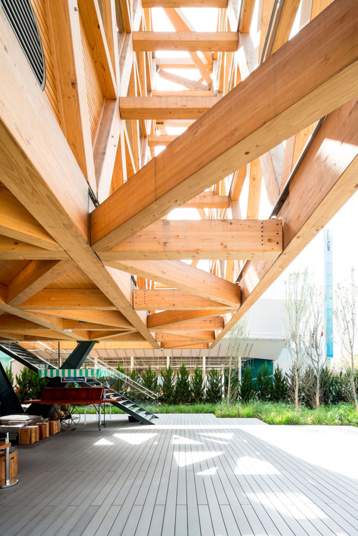 Undurraga Devés Arquitects designed a fully-structural framework for Chilean Pavilion - Expo Milano