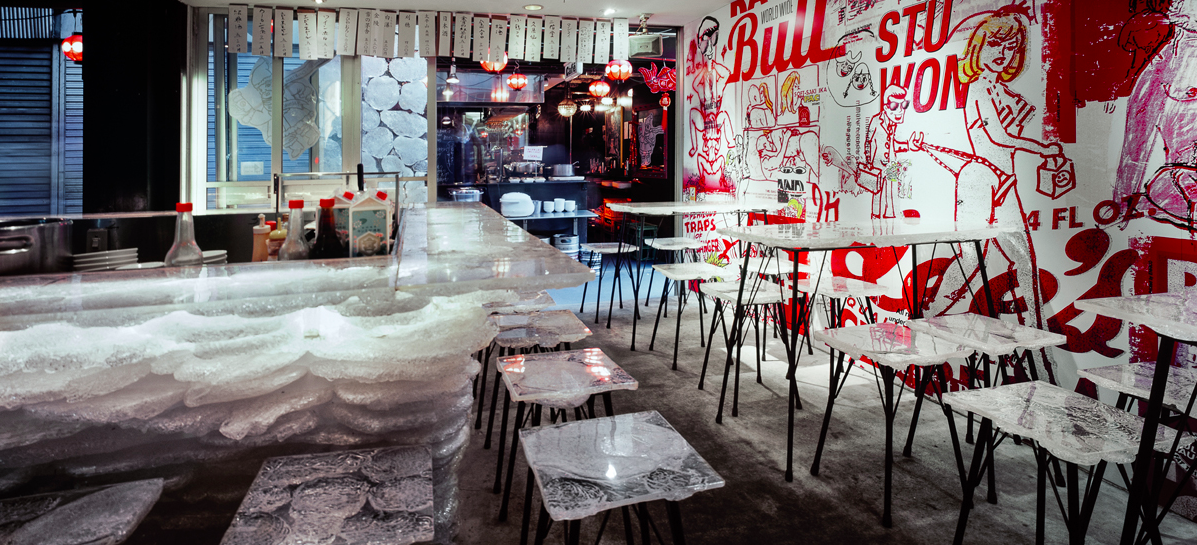 Kengo Kuma’s Yakitori bar made of recycled materials in Tokyo