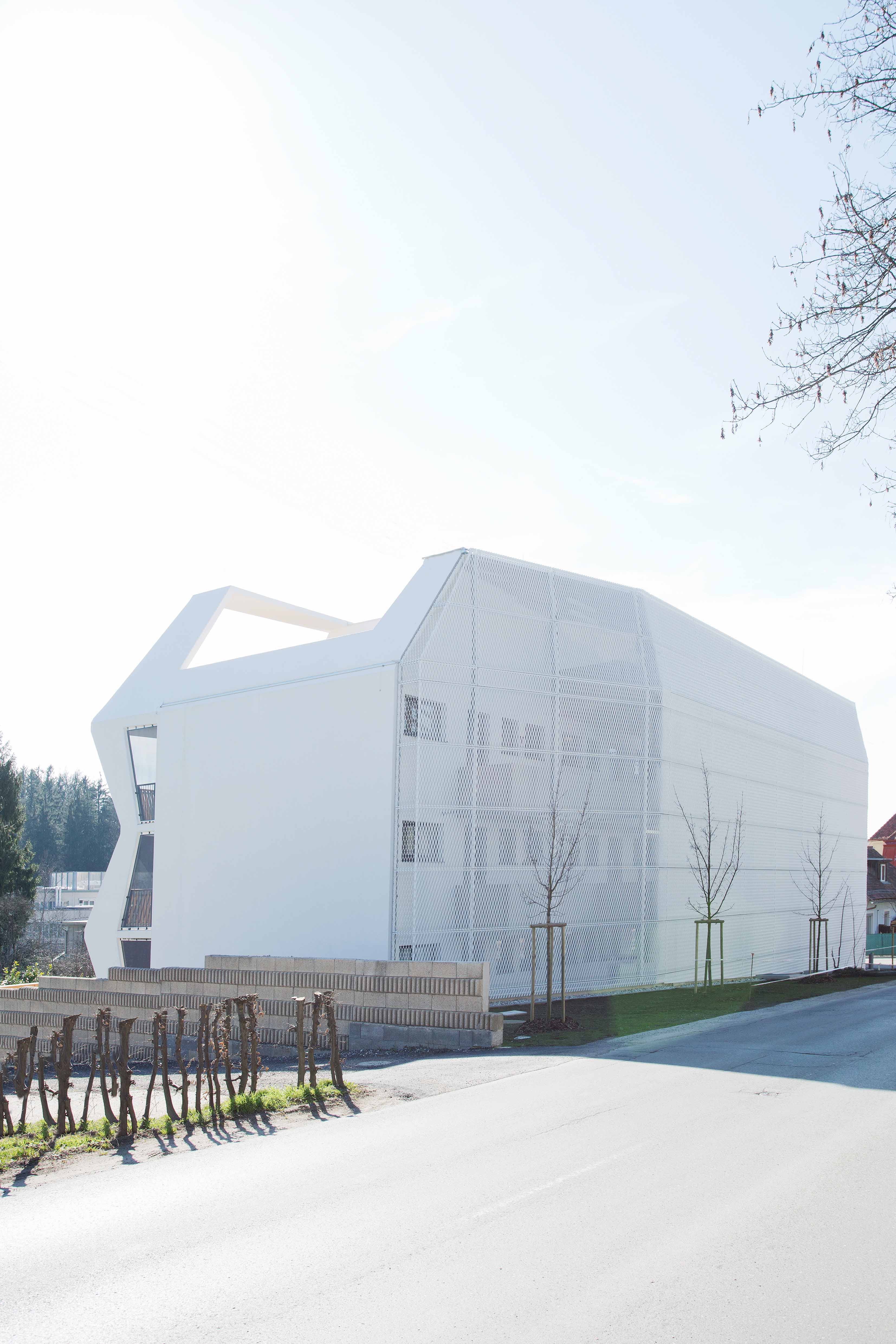 Ragnitzstra&szlig;e by LOVE Architecture