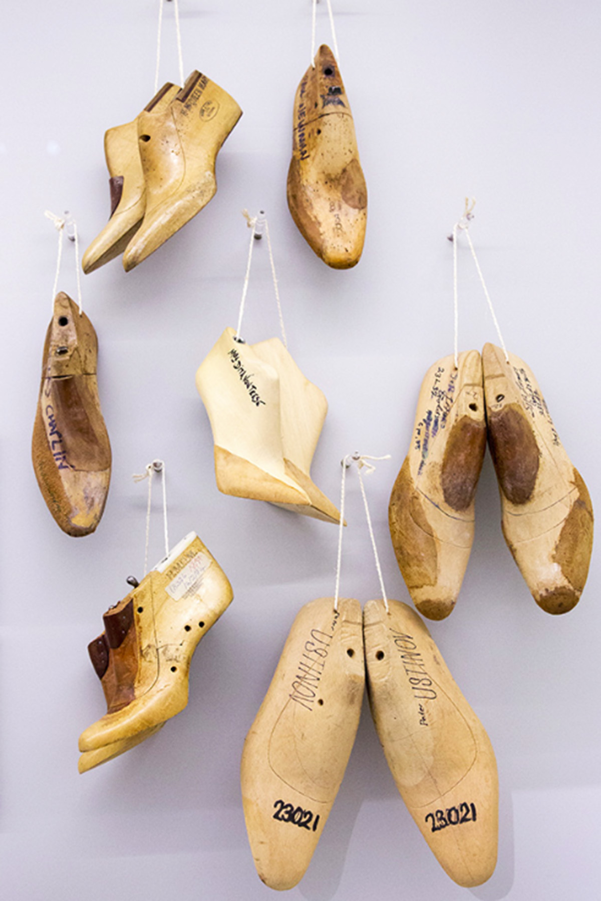 V&A presents &rsquo;Shoes: Pleasure and Pain&rsquo; can be visited until 31 January