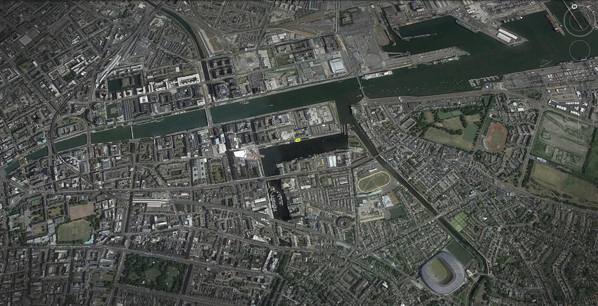 This ’’cube’’ rewrites the renewable energy methods as a new highly-mirrored object in any location