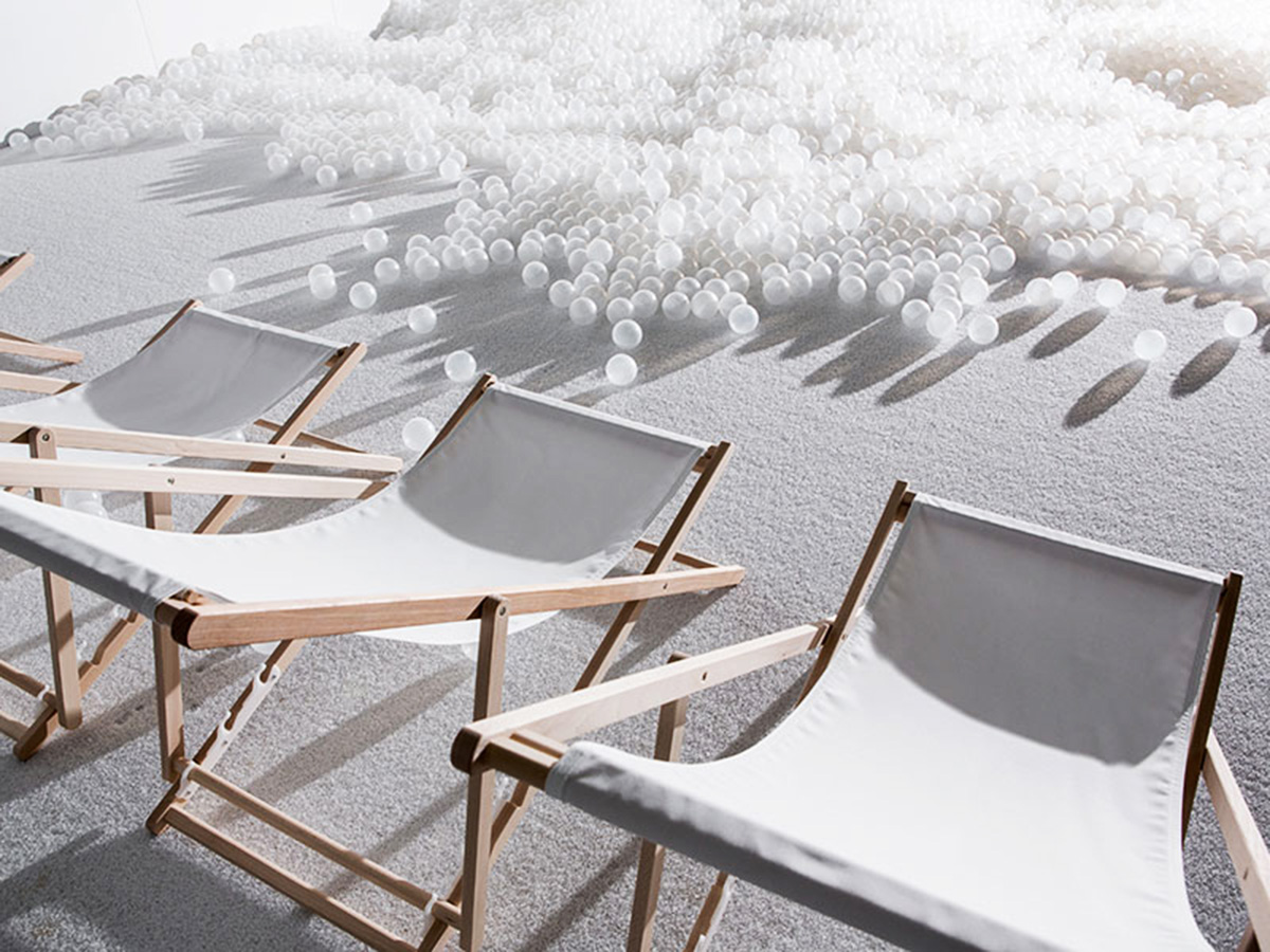 Snarkitecture’s new recyclable plastic balls at Washington DC Museum
