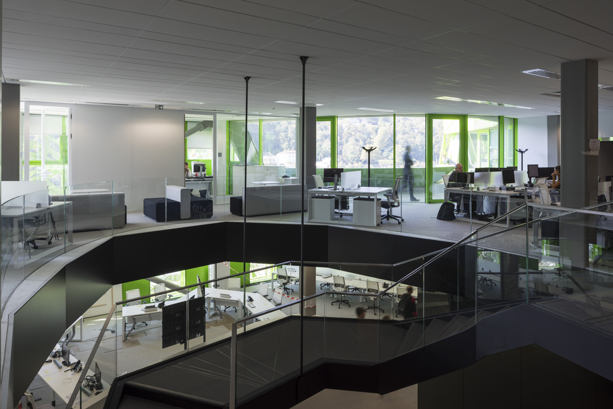 Jacob+Macfarlane’s Euronews HQ becomes a new iconic landmark with its luminous green presence