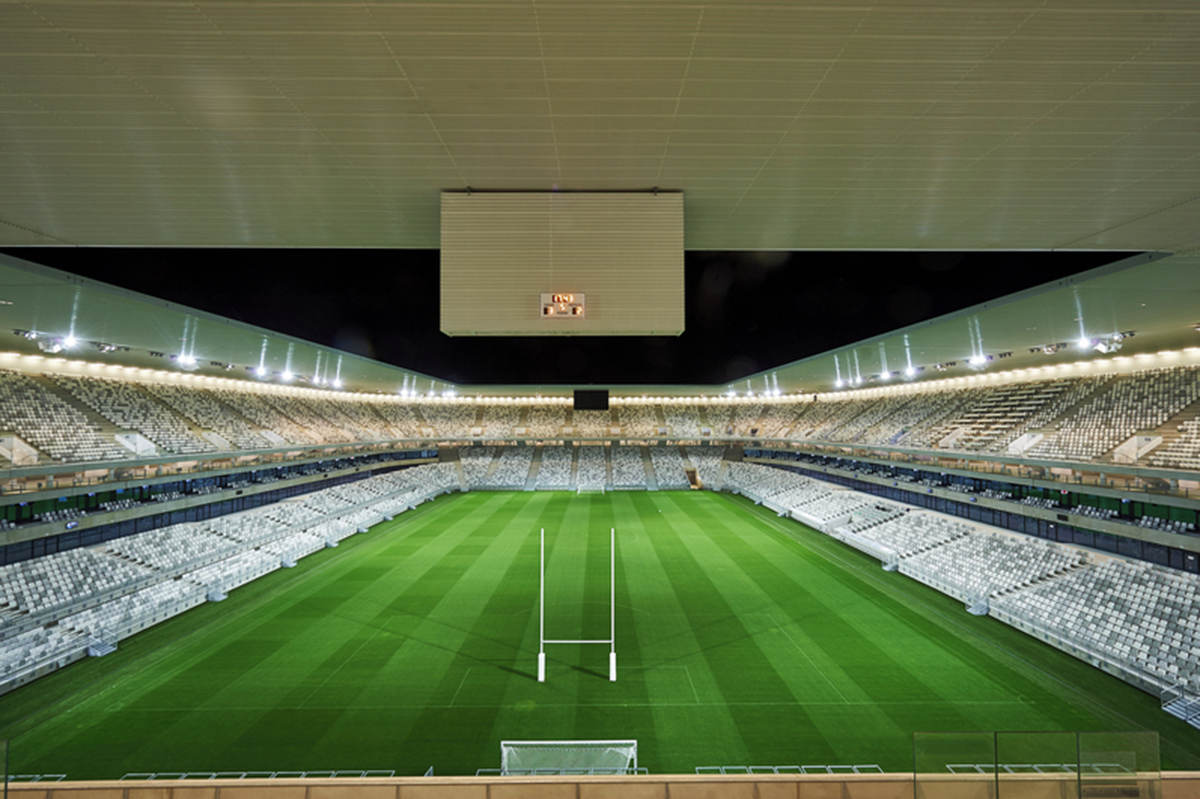 Herzog & de Meuron’s New Bordeaux Stadium will be opened in the spring of 2015 with its first match