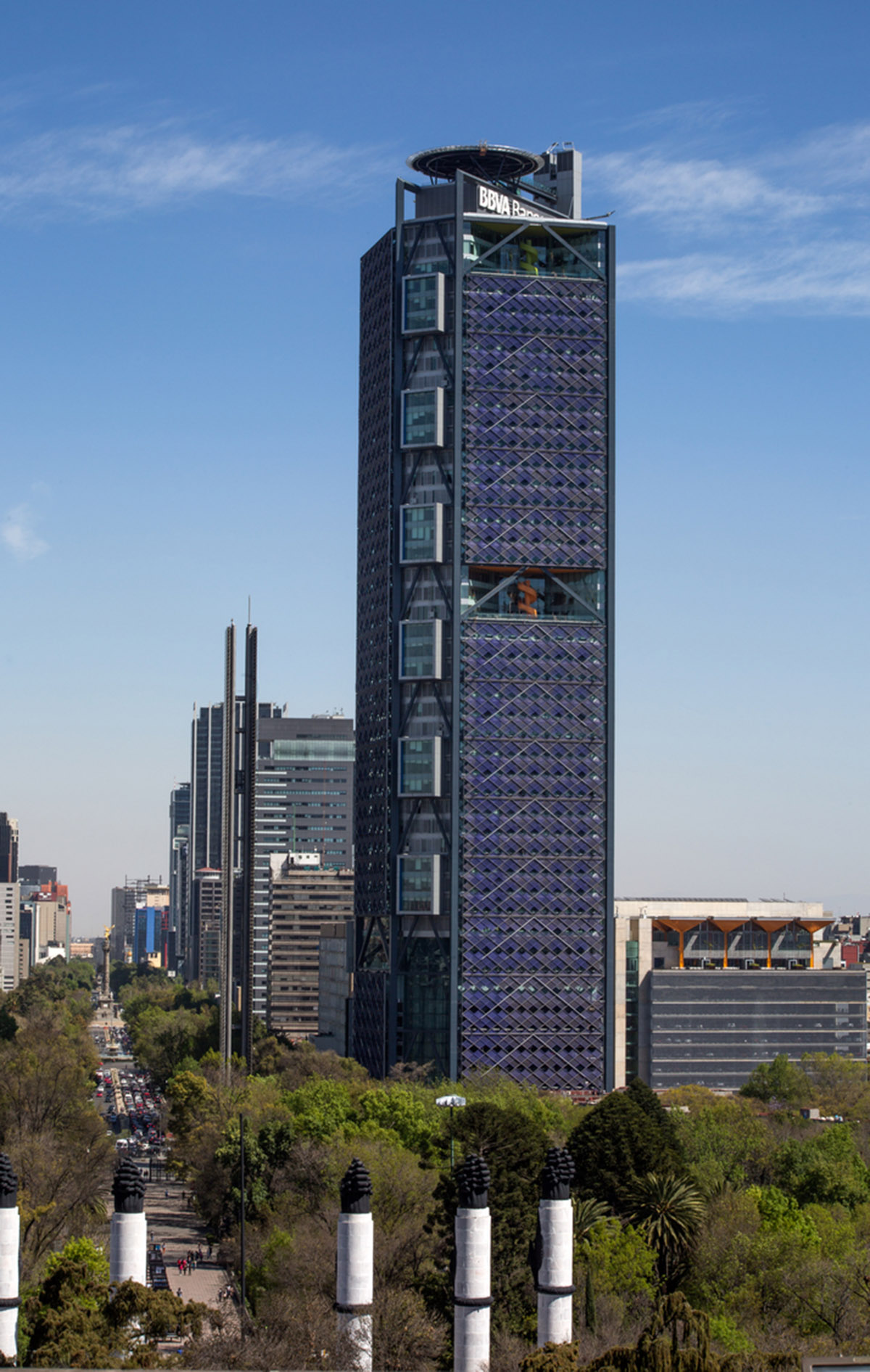 LegoRogers&rsquo; new headquarters building for BBVA Bancomer opened in Mexico City