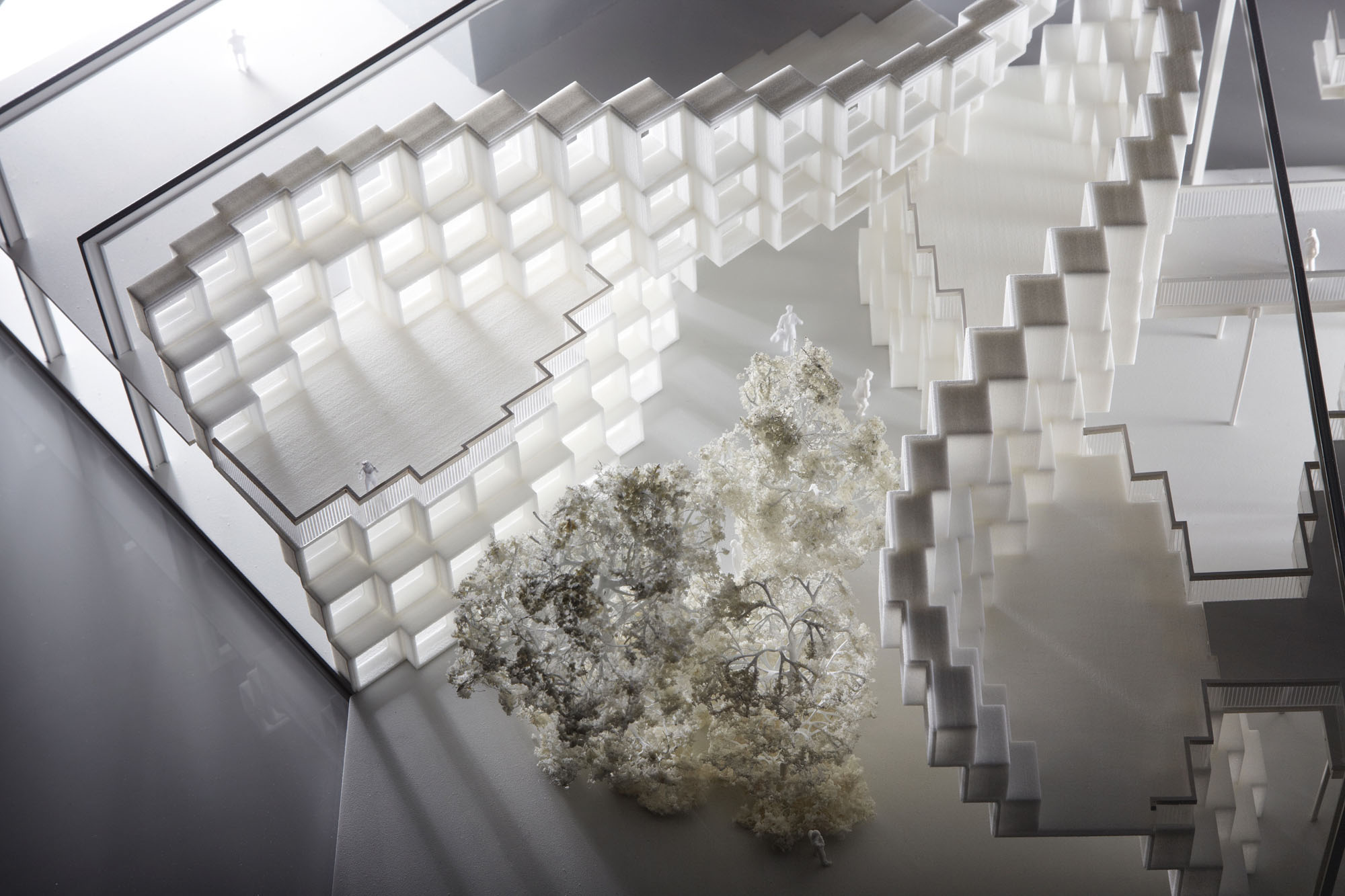 Heatherwick studio designs design studio&exhibition space for the Chinese fashion brand Tangy