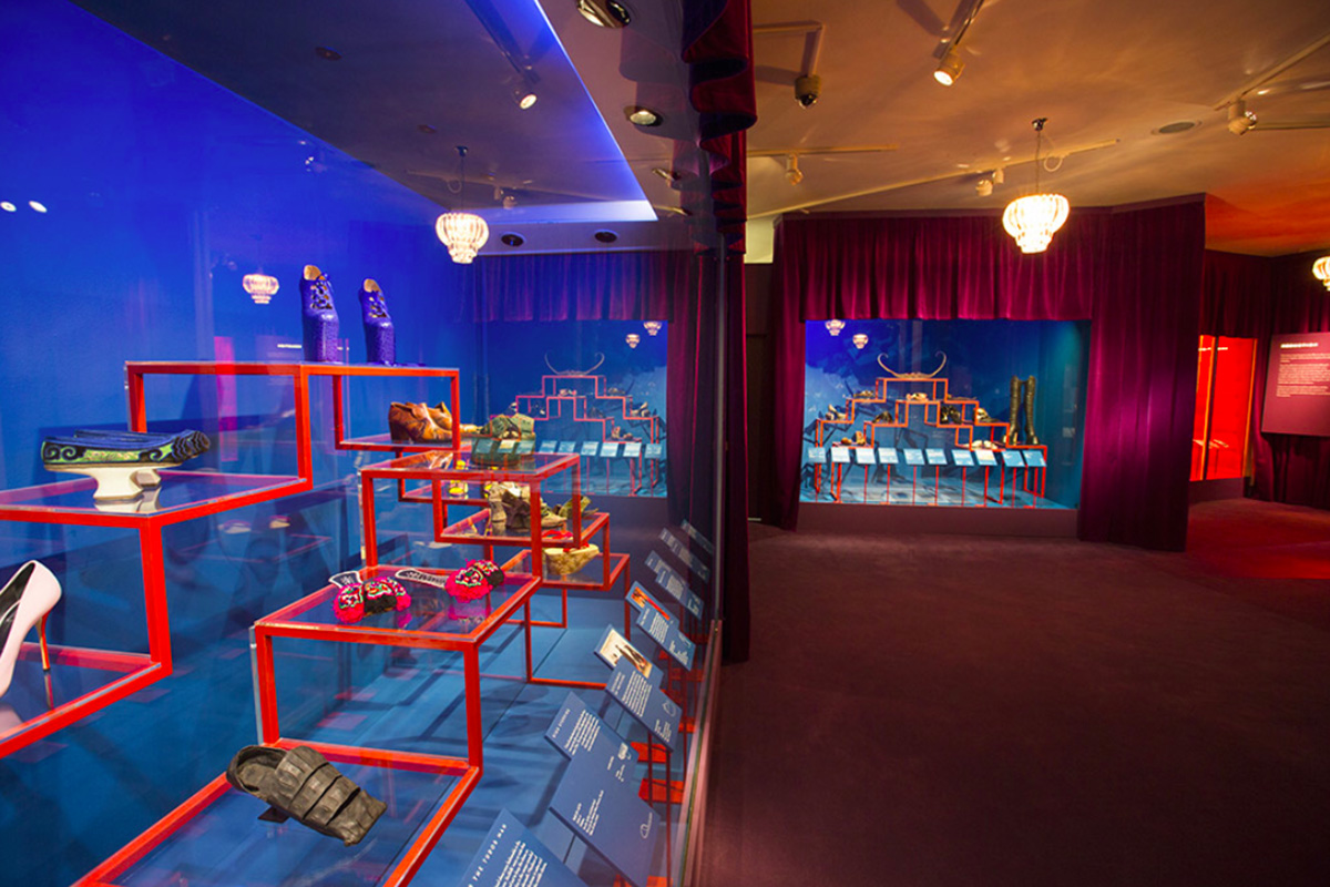 V&A presents &rsquo;Shoes: Pleasure and Pain&rsquo; can be visited until 31 January