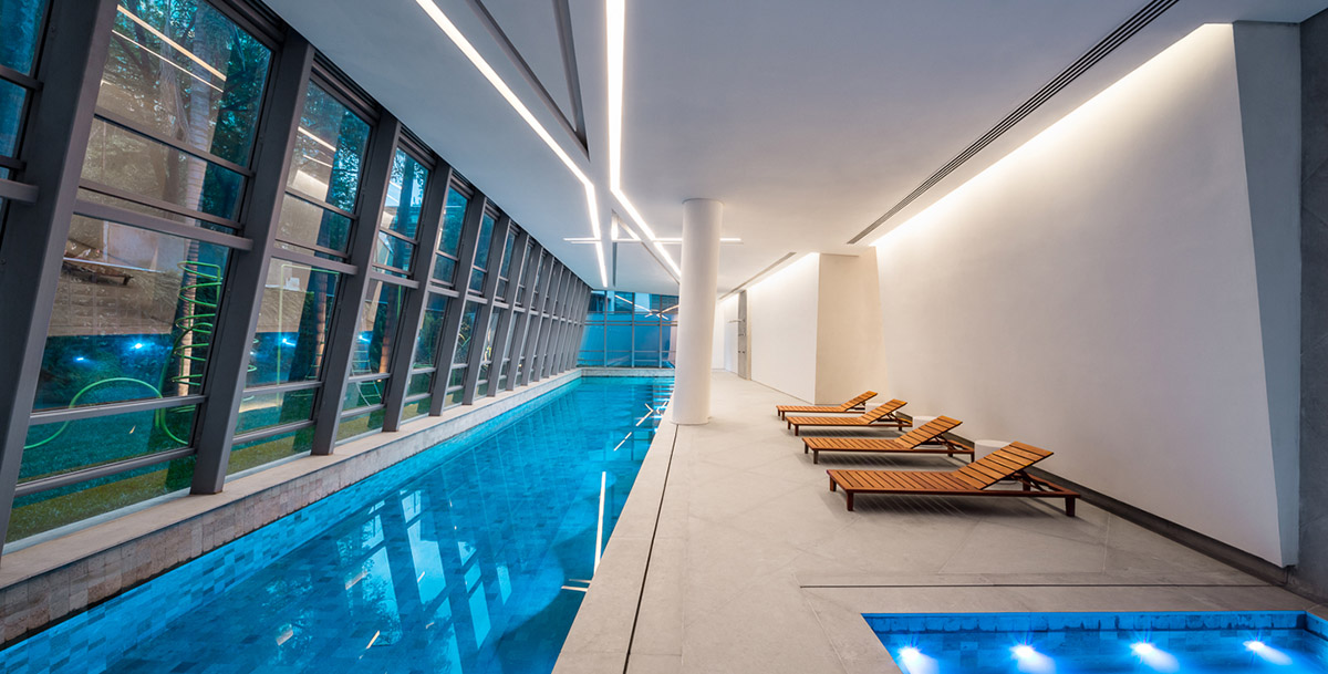 Libeskind’s first luminous residential tower ’’Vitra’’ completed in Brazil