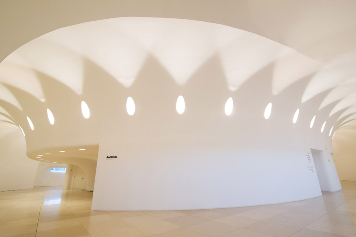 Santiago Calatrava’s Museum of Tomorrow opened in Rio de Janeiro