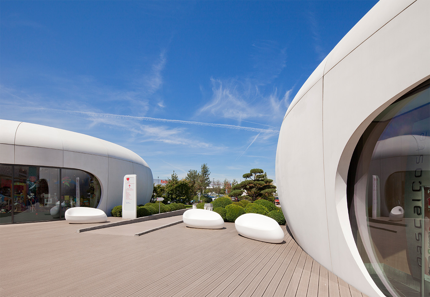 First retail park of France &rsquo;&rsquo;The Atoll&rsquo;&rsquo; designed by Antonio Virga Architect