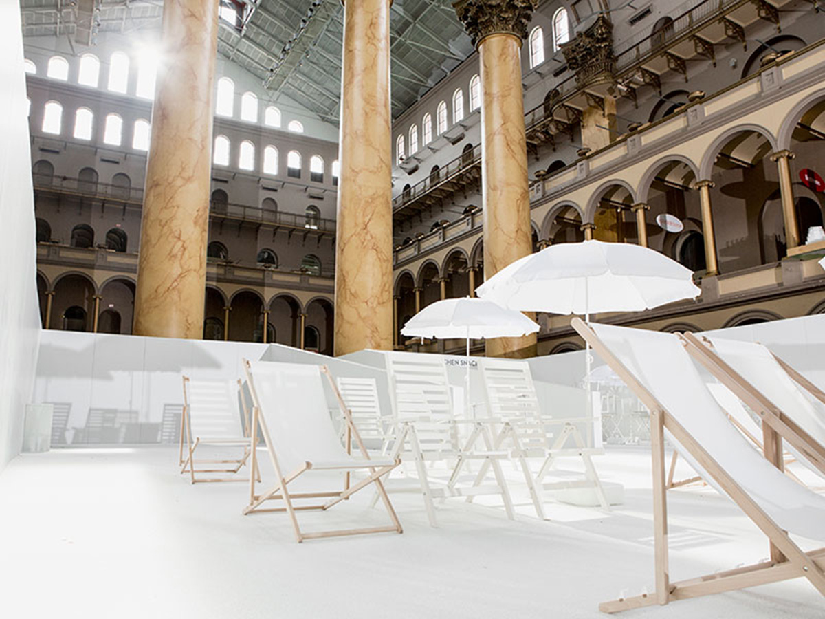 Snarkitecture’s new recyclable plastic balls at Washington DC Museum